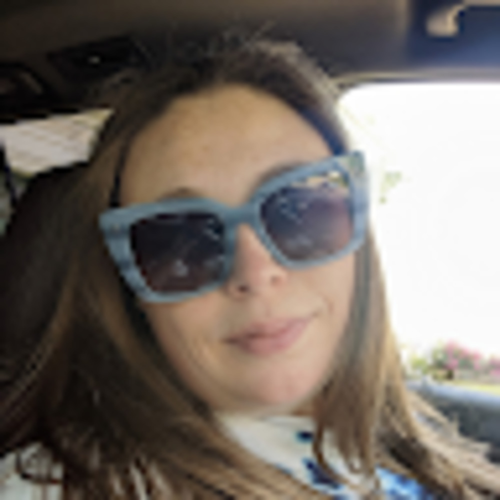 Meet your Posher, Julie